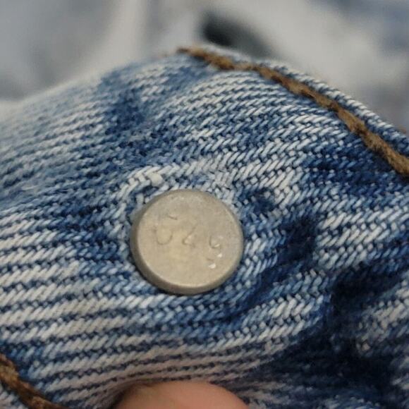 Vintage 90s THRASHED Ripped Distressed Levi Silvertab Baggy Jeans - Picture 12 of 12